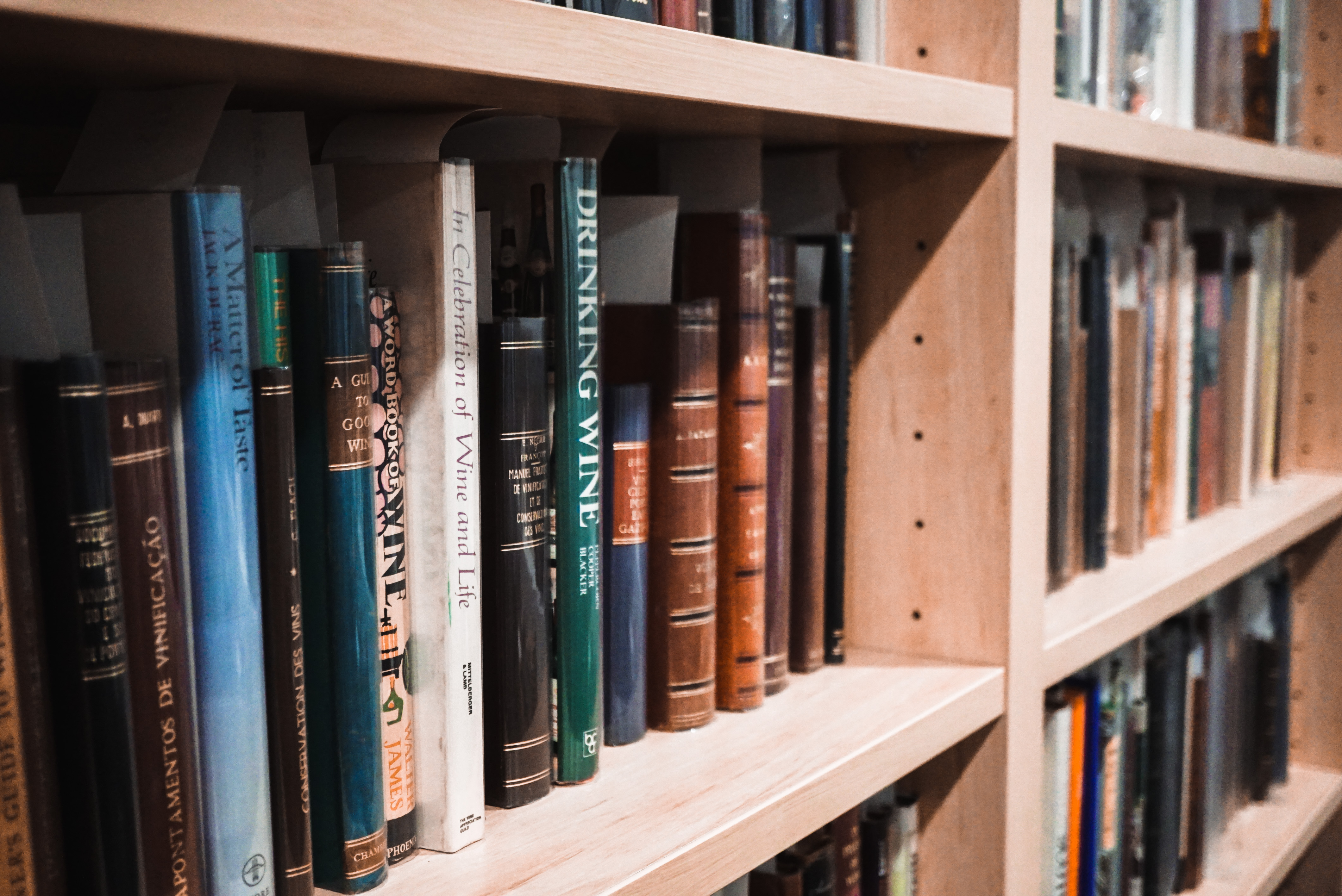 special-collections-research-room-image